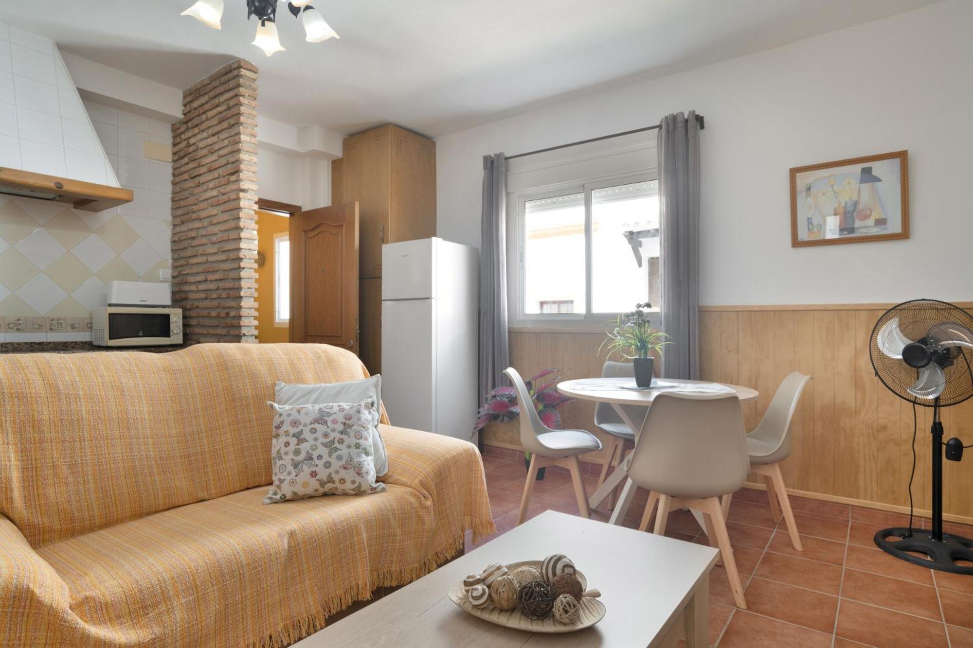 Apartamento Rocio - Solo Familias Conil De La Frontera Ngoại thất bức ảnh